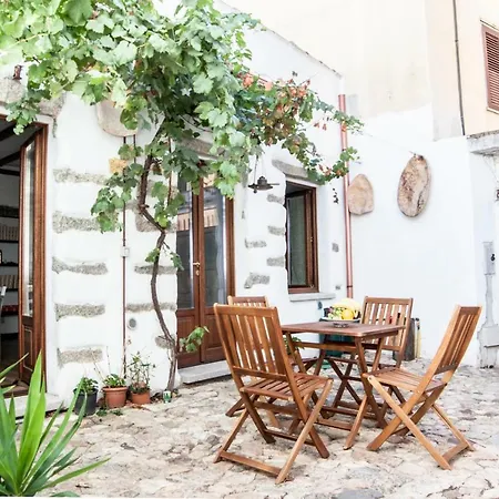 La Corte Di Grazia_iun P2039/40 Appartamento *