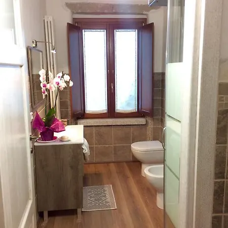 La Corte Di Grazia_iun P2039/40