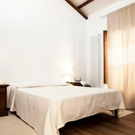 La Corte Di Grazia_iun P2039/40 Apartman *