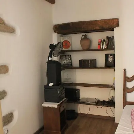 La Corte Di Grazia_iun P2039/40 * Nuoro